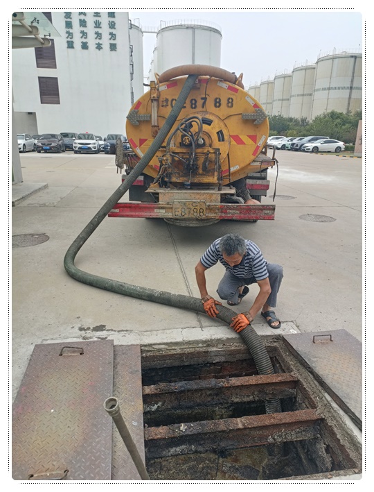 山亭隔油池清掏